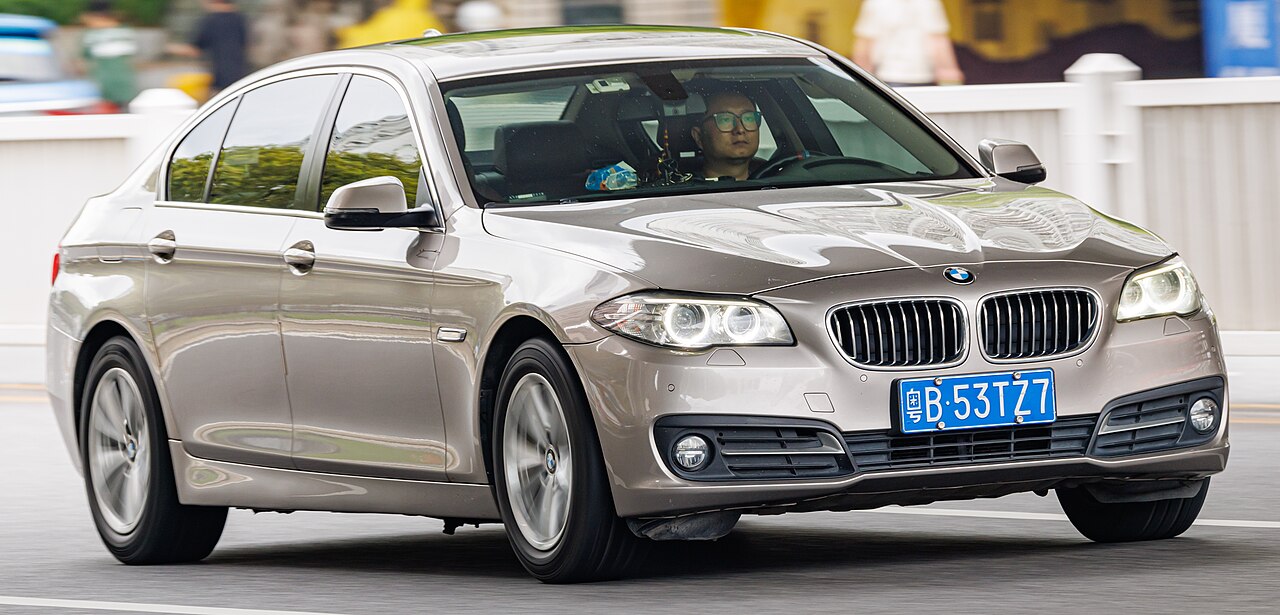 BMW 5 серия F10