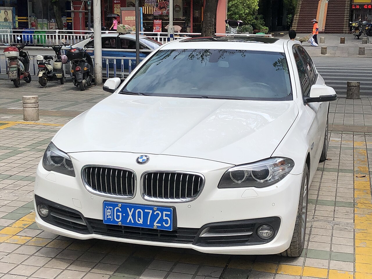 BMW 5 серия F18