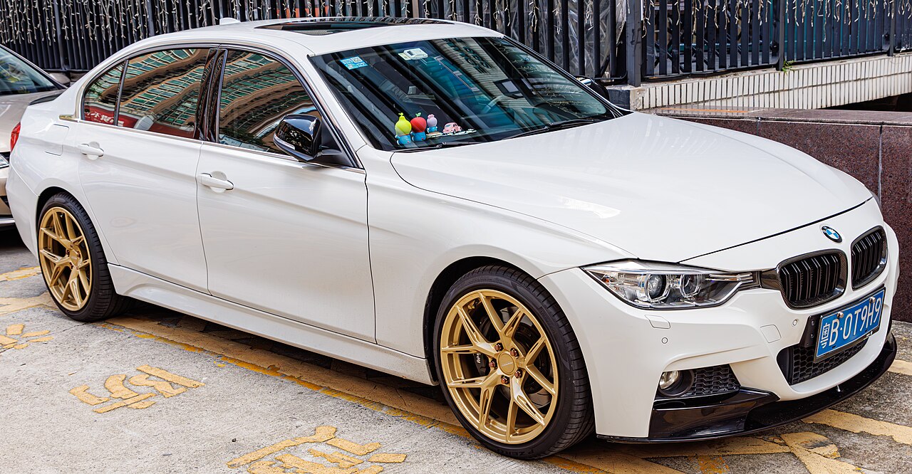 BMW 3 серия F35