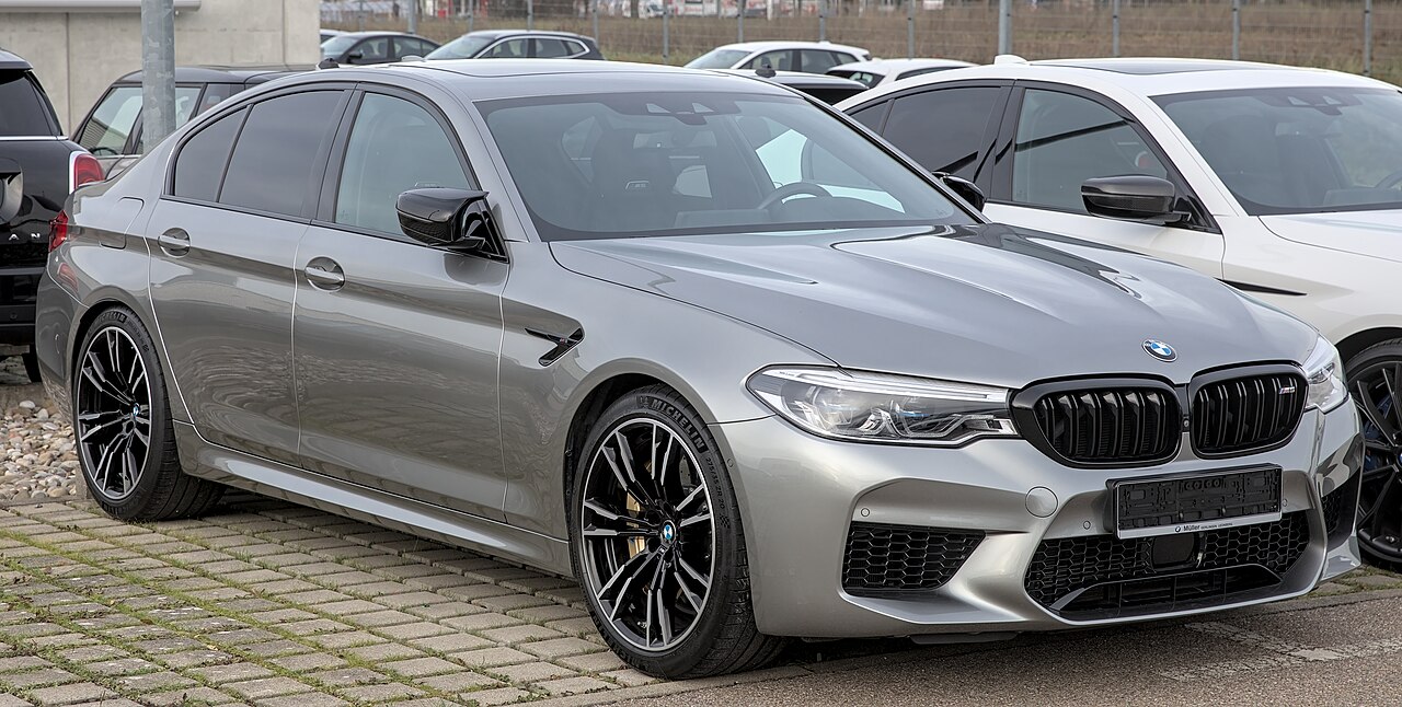 BMW M5 F90