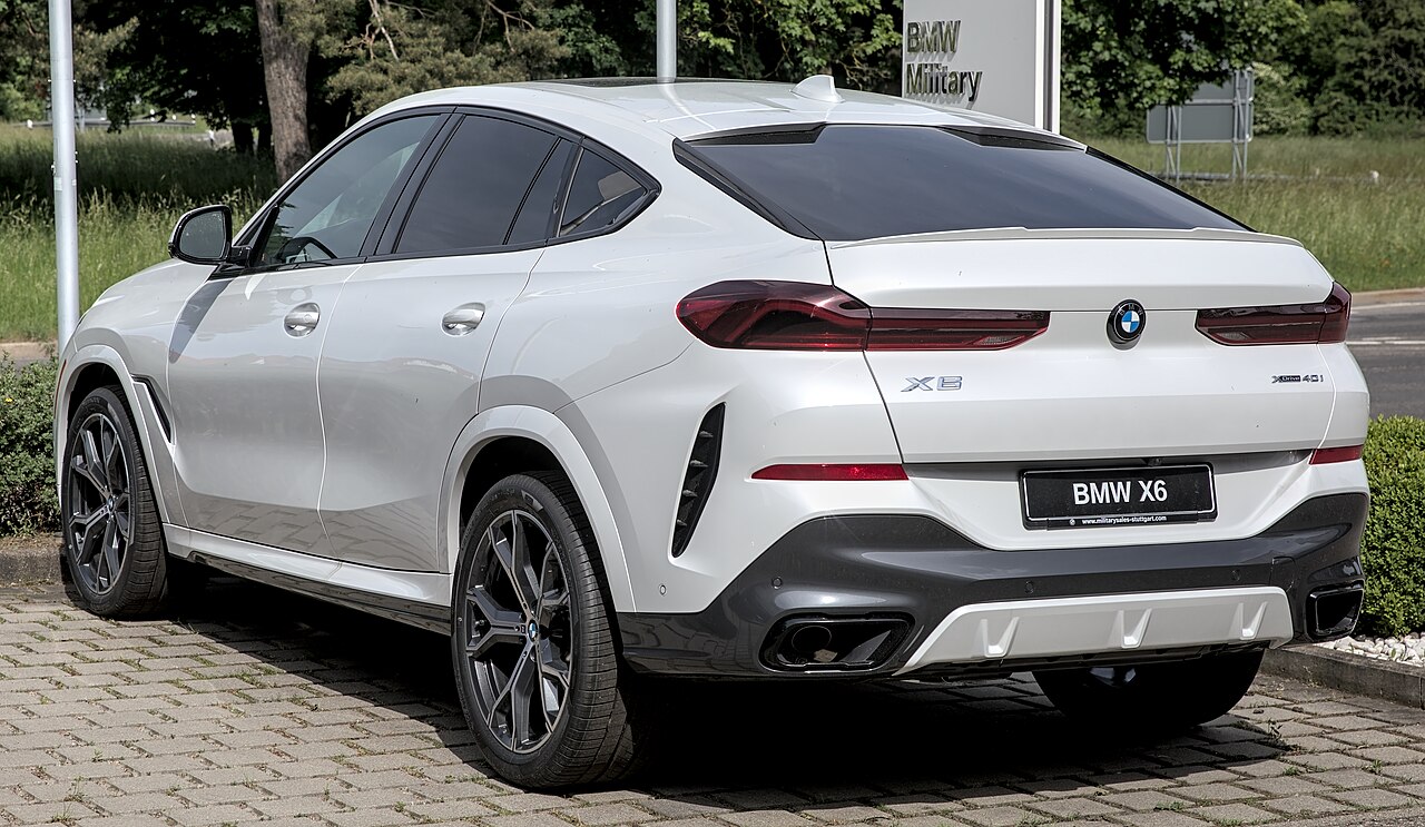 BMW X6 G06
