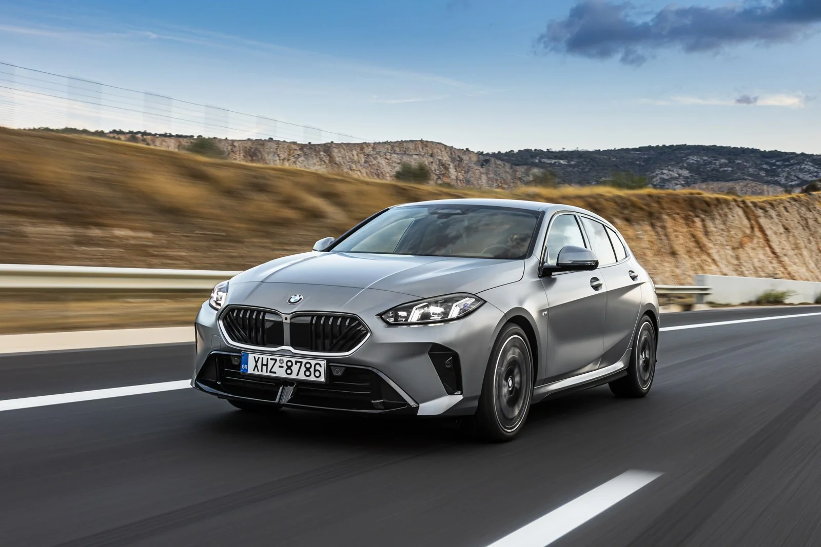 BMW объявила греческое предложение на 120 M Sport от 31 990 евро