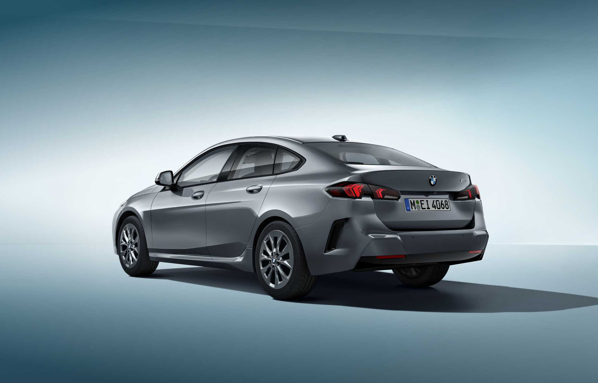 BMW 220 Original стала начальной версией Gran Coupe в Японии