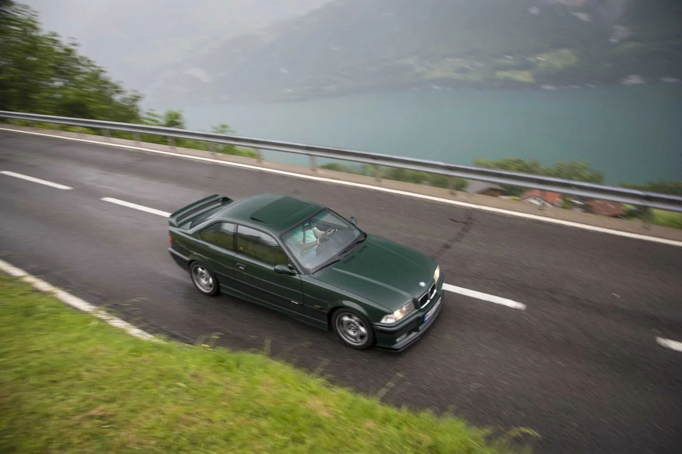 Стивен Пол из BMWBLOG поставил Oxford Green во главе своей зелёной палитры BMW