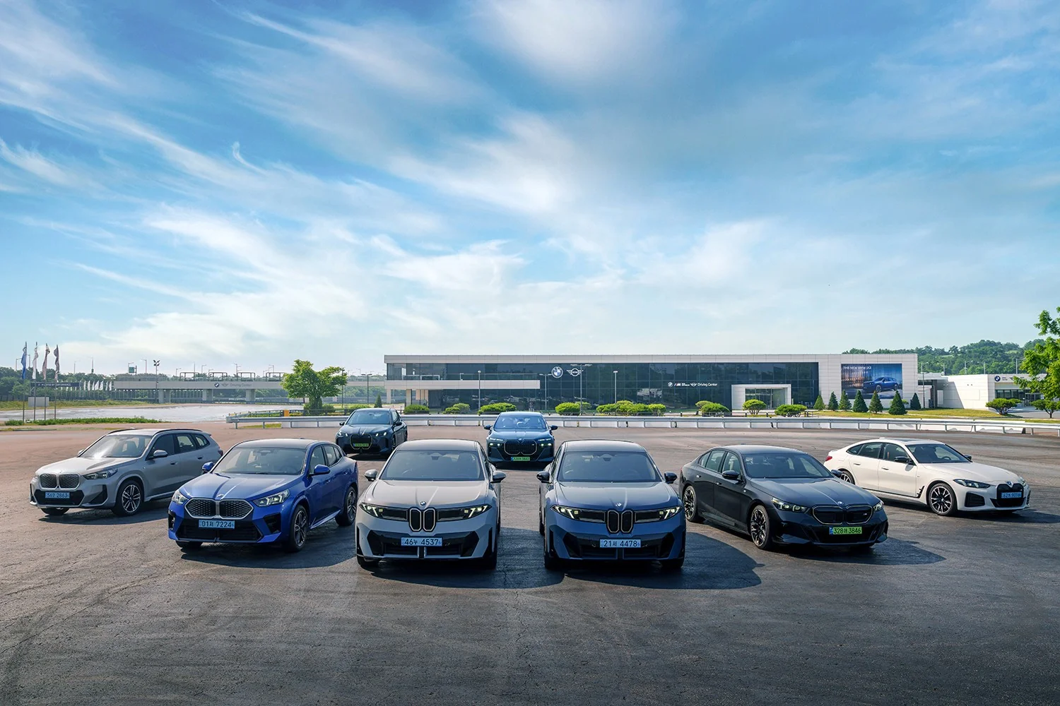BMW продала в Южной Корее более 10 тысяч электрифицированных автомобилей