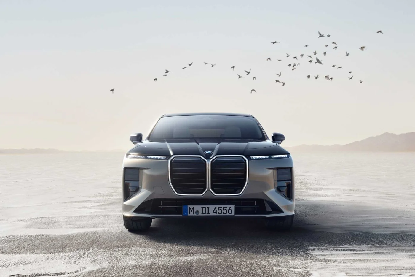 BMWBLOG рассказал о возвращении V8 в 7 Series под именем M760 xDrive