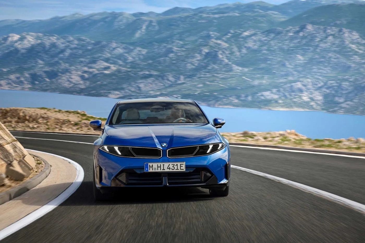 Андерс Варминг объяснил связь дизайна старой Neue Klasse и нового BMW i3