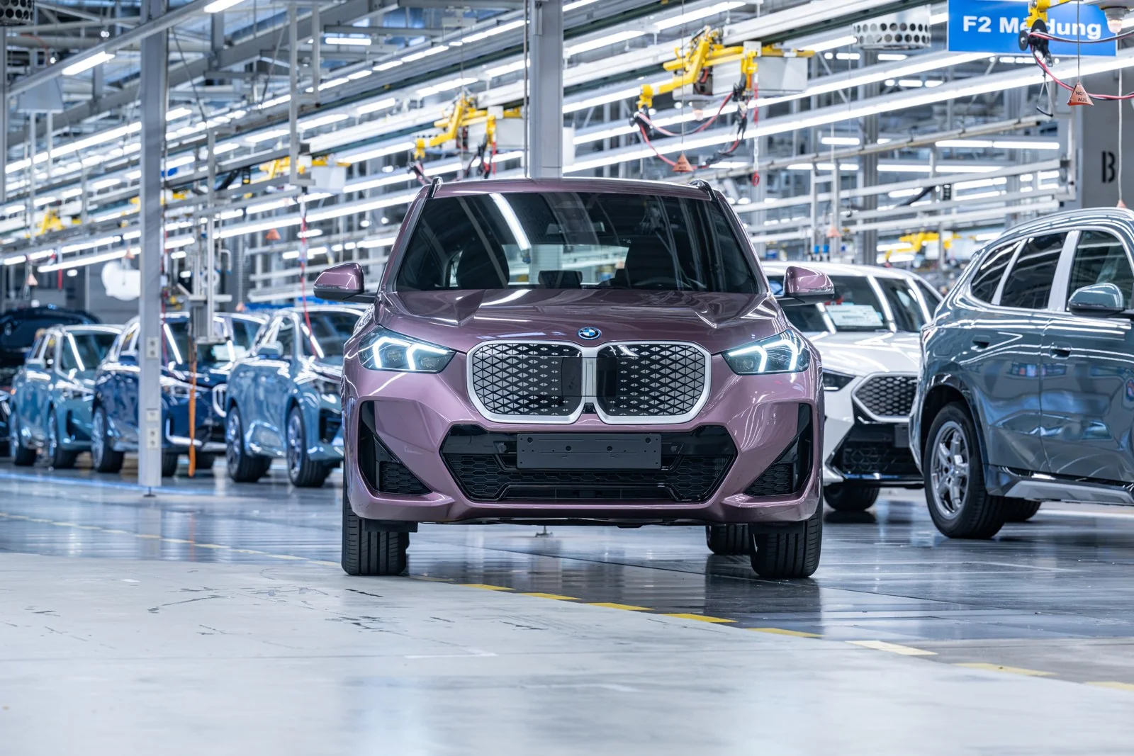 Итальянский прайс BMW X1: от 42 500 евро, электрическая iX1 Pure Edition — от 43 100