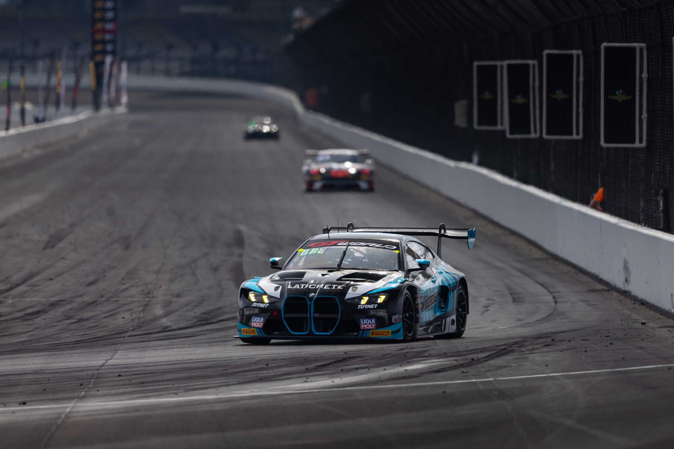 Три BMW M4 GT3 EVO готовятся к Indianapolis 8 Hour