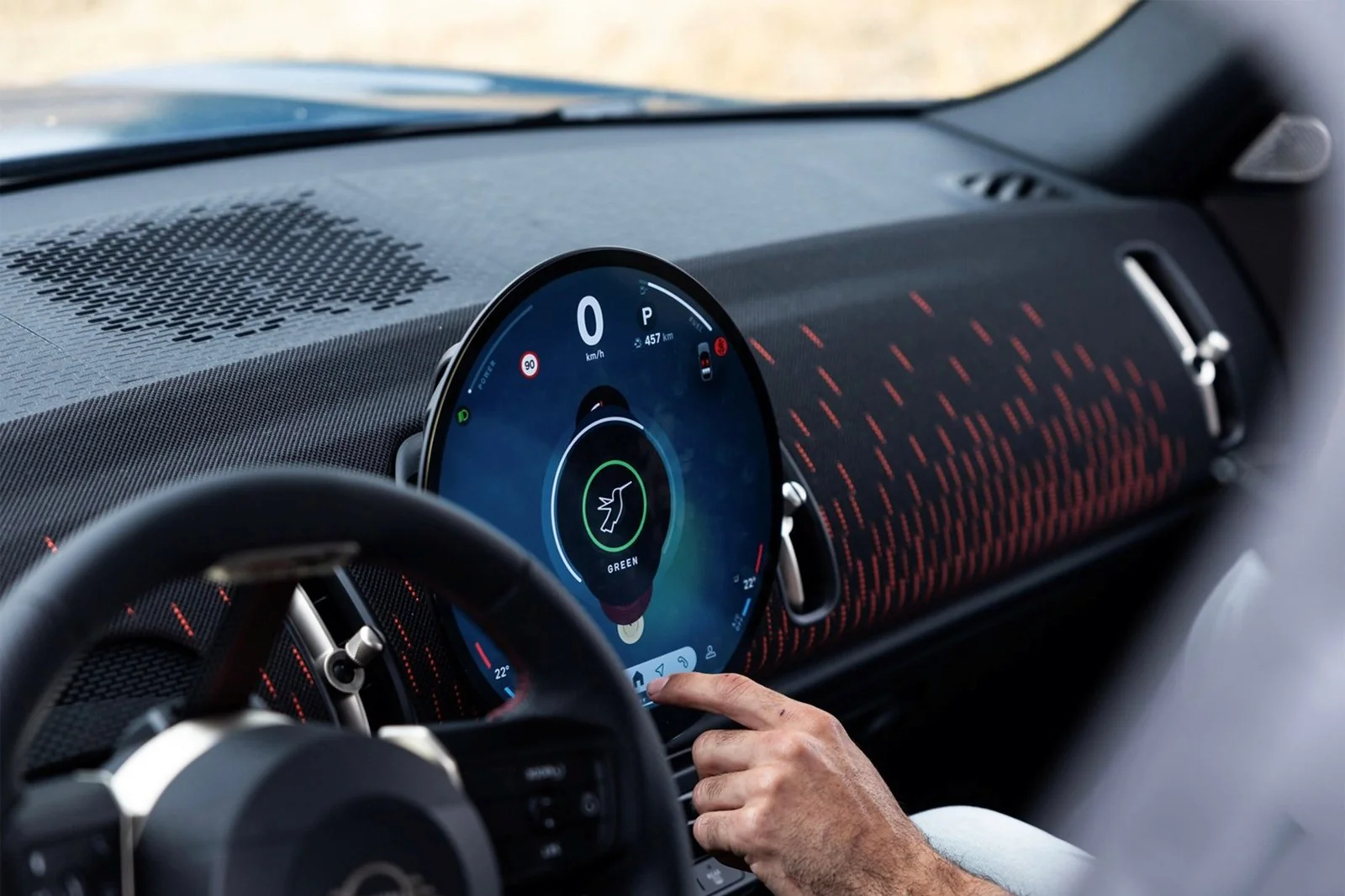 BMW раскрыла вклад Critical TechWorks в цифровые функции MINI